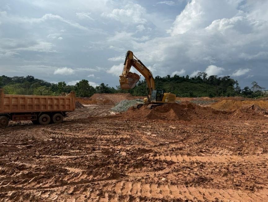 Perseus Sissingue haulage operations